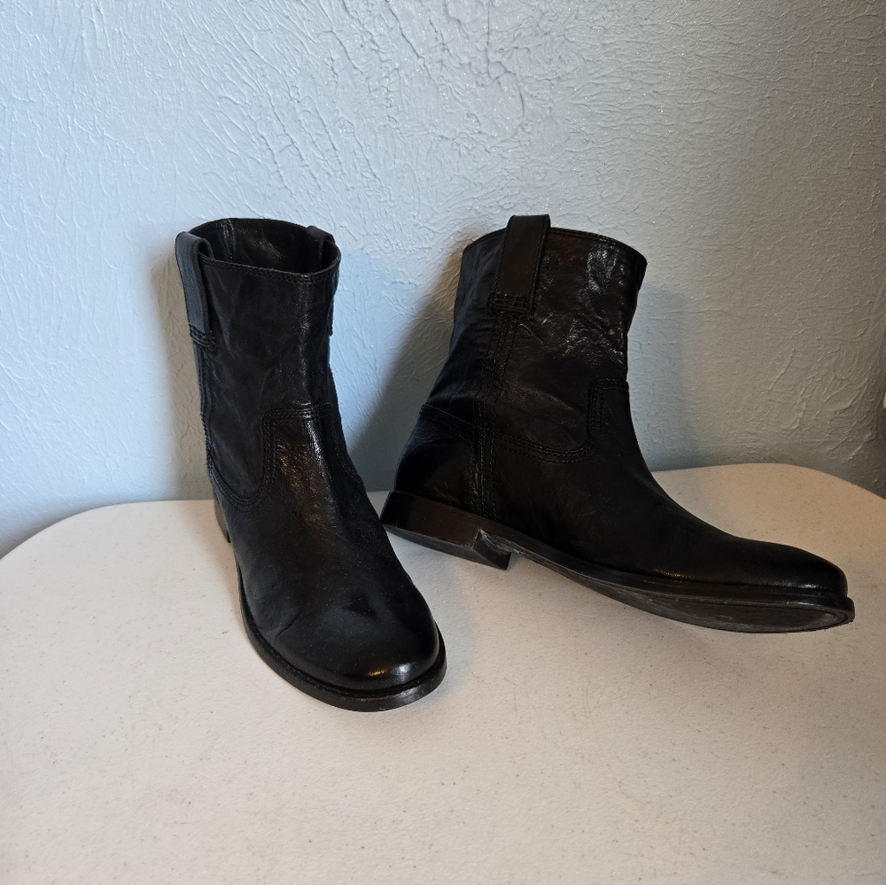 Frye Anna shortie slip-on leather booties